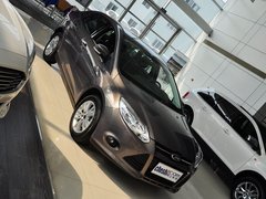 2012款 三厢 1.6L DCT 舒适型