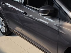 福克斯 2012款 三厢 1.6L DCT 舒适型