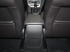 2012款 三厢 1.6L 手动 风尚型