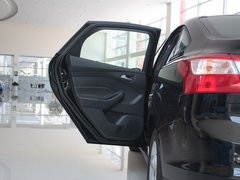 2012款 三厢 1.6L 手动 风尚型