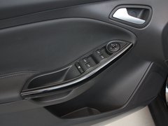 2012款 三厢 1.6L 手动 风尚型