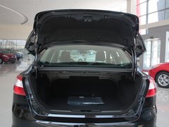2012款 三厢 1.6L 手动 风尚型