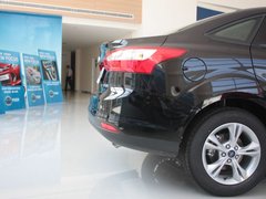 2012款 三厢 1.6L 手动 风尚型