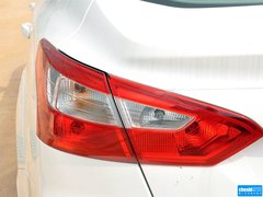 2012款 三厢 1.6L 手动 风尚型