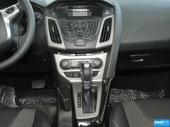 2012款 三厢 1.6L DCT 风尚型