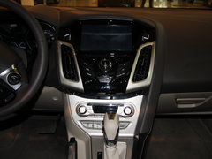 2012款 三厢 1.6L DCT 尊贵型