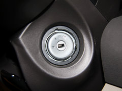 2012款 三厢 1.6L DCT 尊贵型