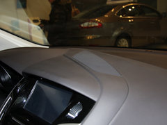 2012款 三厢 1.6L DCT 尊贵型