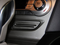 2012款 三厢 1.6L DCT 尊贵型