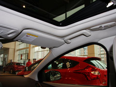 2012款 三厢 1.6L DCT 尊贵型