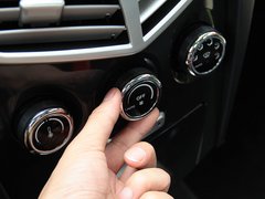 2012款 1.5L 自动 尊贵型