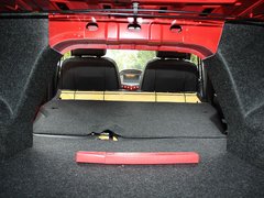 2012款 1.5L 自动 尊贵型