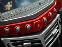 2012款 1.5L 自动 尊贵型
