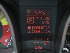 2012款 1.5L 自动 尊贵型