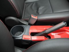 2012款 1.5L 自动 尊贵型