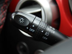 2012款 1.5L 自动 尊贵型