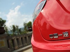 2012款 1.5L 自动 尊贵型