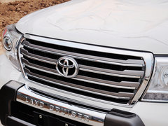 2012款 4.0L AT VX 8座