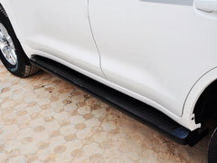 2012款 4.0L AT VX 8座