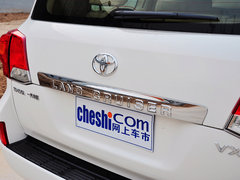 2012款 4.0L AT VX 8座