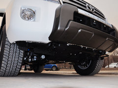2012款 4.0L AT VX 8座