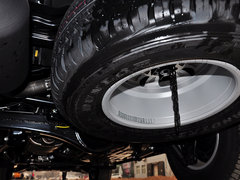 2012款 4.0L AT VX 8座
