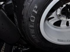 2012款 4.0L AT VX 8座