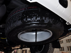 2012款 4.0L AT VX 8座