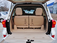 2012款 4.0L AT VX 8座