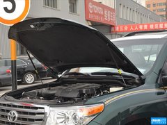 2012款 4.0L AT VX 8座