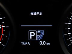 2012款 4.6L AT VX-R 8座