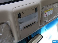 2012款 4.6L AT VX-R 8座