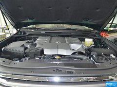 2012款 4.6L AT VX-R 8座