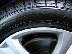2012款 三廂 1.6L CVT 進(jìn)取型