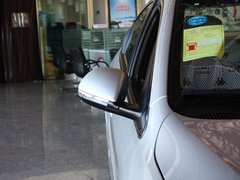 2012款 三厢 1.6L CVT 进取型