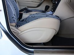 2012款 三厢 1.6L CVT 进取型