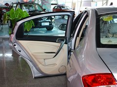 2012款 三厢 1.6L CVT 进取型