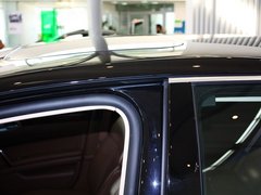 2012款 3.0L 行政型（汽油版）