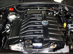 2012款 3.0L 行政型（汽油版）