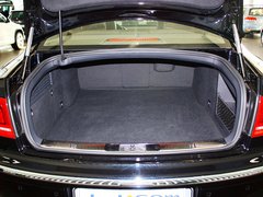 2012款 3.0L 行政型（汽油版）