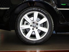 2012款 3.0L 行政型（汽油版）