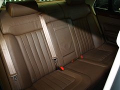 2012款 3.0L 行政型（汽油版）