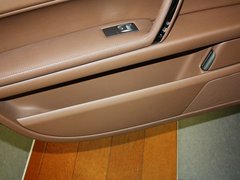2012款 3.0L 行政型（汽油版）