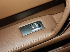 2012款 3.0L 行政型（汽油版）