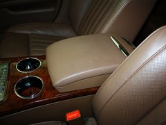 2012款 3.0L 行政型（汽油版）