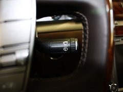 2012款 3.0L 行政型（汽油版）