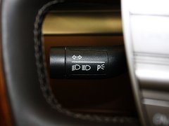 2012款 3.0L 行政型（汽油版）