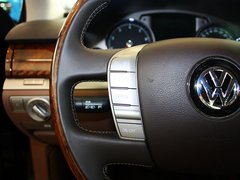 2012款 3.0L 行政型（汽油版）