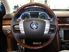 2012款 3.0L 行政型（汽油版）