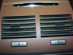 2012款 3.0L 行政型（汽油版）